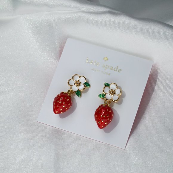 Kate Spade Picnic Perfect Strawberry Earrings (Includes Dust Bag) (NEW) - Picture 8 of 12